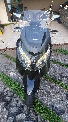 DAFRA MAXSYM 400i 